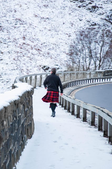 From Glasgow: Glenfinnan, Fort William, and Glencoe Day Trip - Fort William at the Foot of Ben Nevis: Time for a Proper Pause