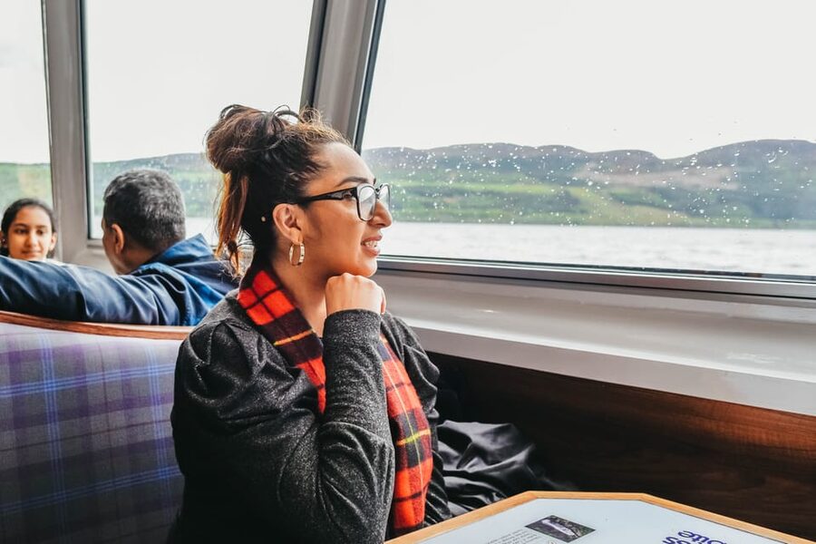 From Glasgow: Loch Ness, Glencoe and the Highlands Tour - Fort Augustus: the calm in-between on the Great Glen