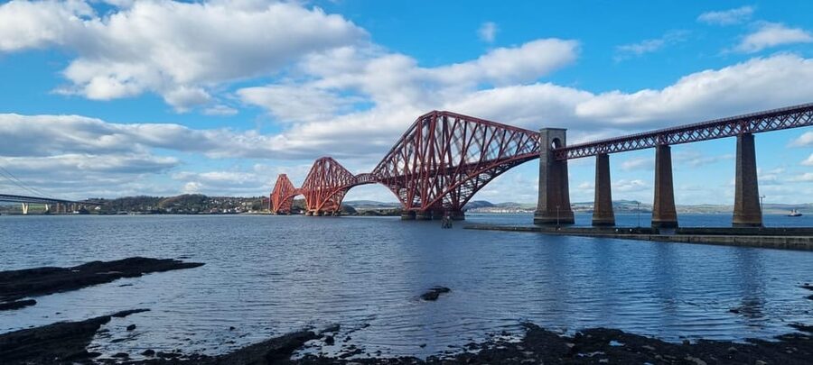 From Glasgow: The Kelpies, St Andrews and Fife Adventure - Coach comfort and the reality of small-group timing