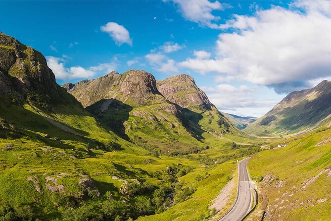 Full-Day Oban Castles and Glencoe Guided Tour from Glasgow - Loch Lomond and Ben Lomond: Your First Highlands Reality Check