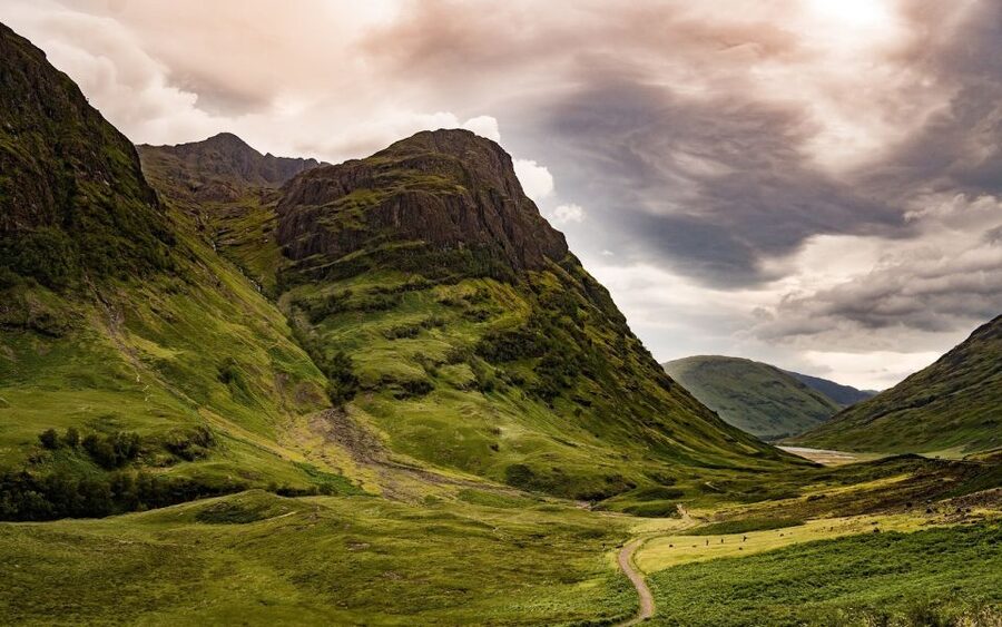 Glasgow: 2-Day Eilean Donan, Loch Ness & Glenfinnan Tour - How the Glasgow-to-Highlands route fits into two days