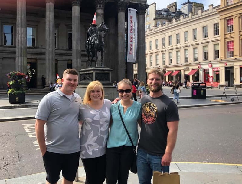Glasgow: City Center Guided Walking Tour - Street art and main streets: how the route gives you texture