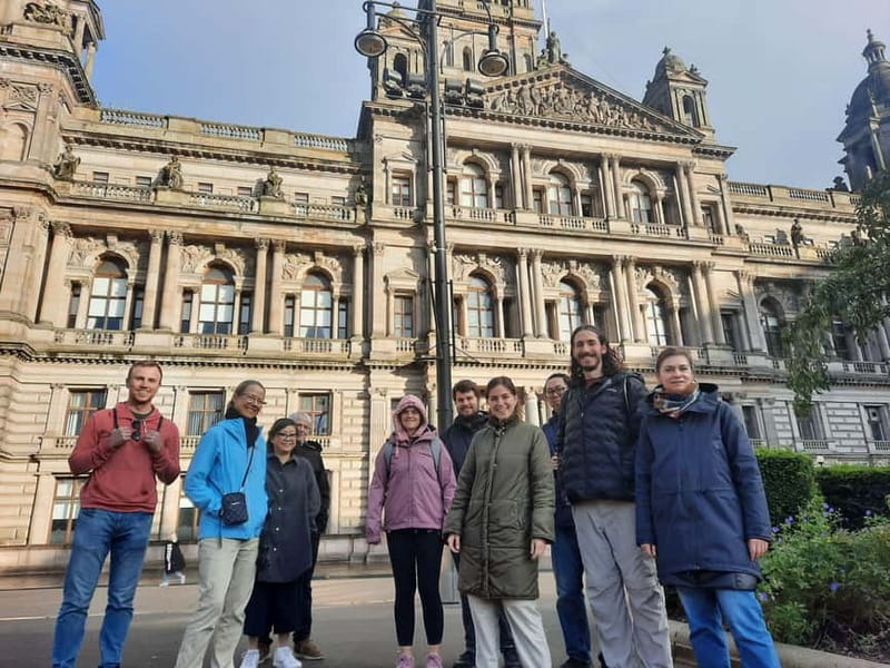 Glasgow: City Center Guided Walking Tour - Tour pace, walking distance, and comfort checklist