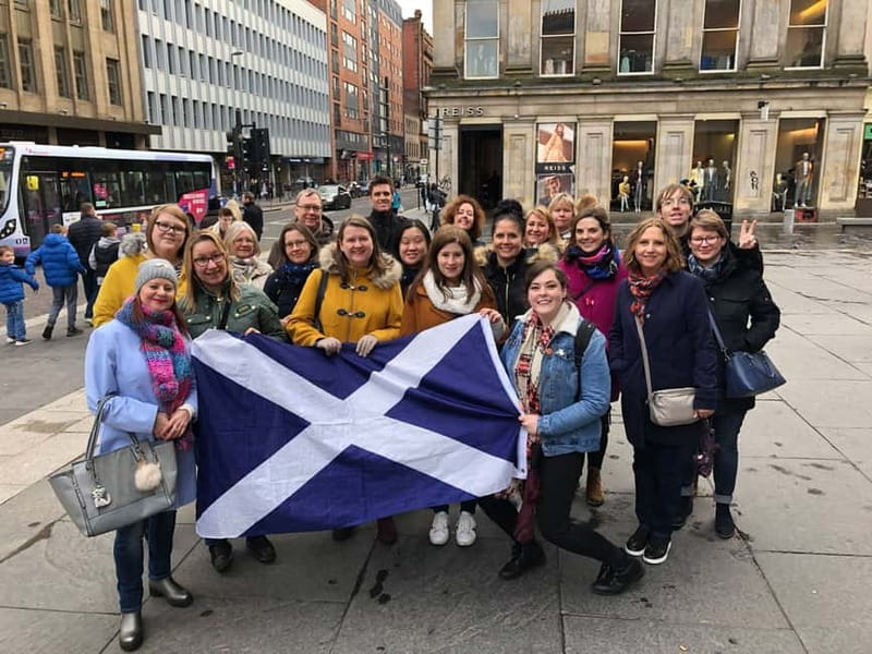 Glasgow: City Center Guided Walking Tour - George Square and Glasgow City Chambers: civic Glasgow in plain view