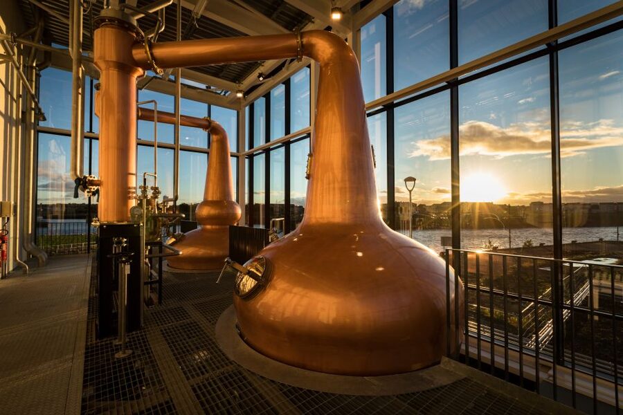 Glasgow: Clydeside Distillery Tour and Whisky Tasting - Tasting three wee drams: how casks create flavor