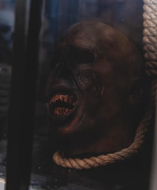 Glasgow: Escape Room The Ghost of Mary Queen of Scots - Finding eeek! Escape Rooms in Glasgow’s G61 area