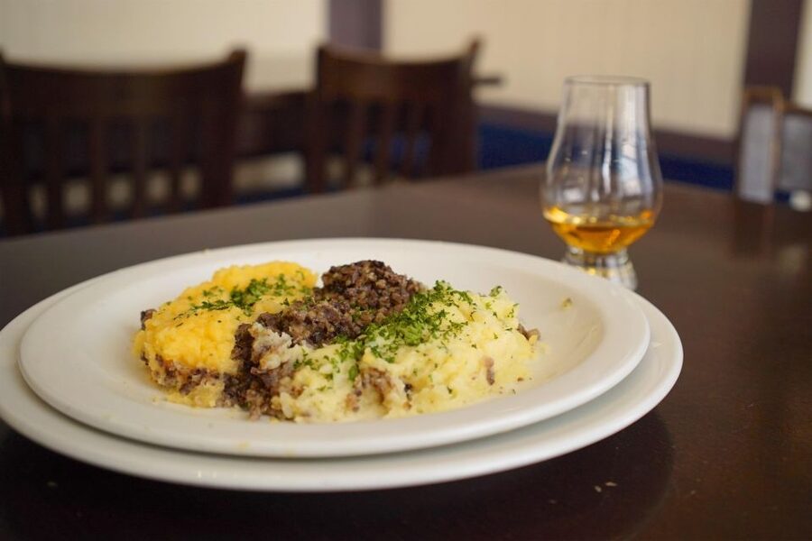 Glasgow: Food and Drink Tour - Stop 3: More Scottish Food With Guide-Led Context