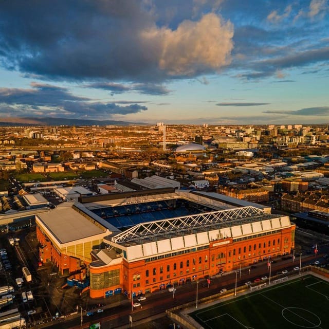 Glasgow: Ibrox Stadium Tour - Dressing rooms: home and away, with stories that make it real