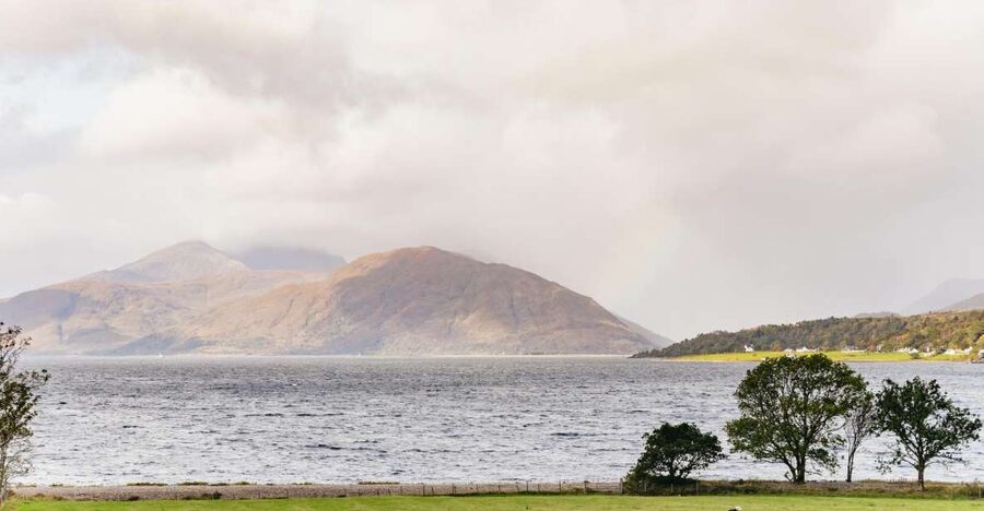 Glasgow: Loch Ness, Glencoe and Highlands Tour with Cruise - Glencoe: why a short stop can feel huge