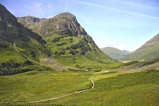 Glasgow: Loch Ness, Glencoe, and the Highlands Day Tour - Pitlochry stop: a small town reset before the return to Glasgow