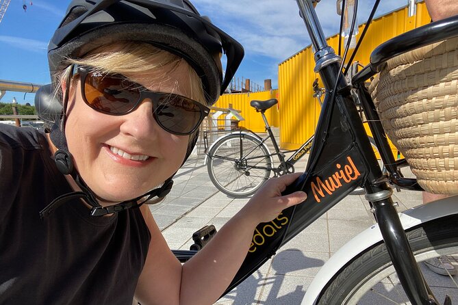 Glasgow Private Bike Tour: Highlights & Hidden Gems - Riverside Museum (Transport and Travel): how to get the museum fix fast