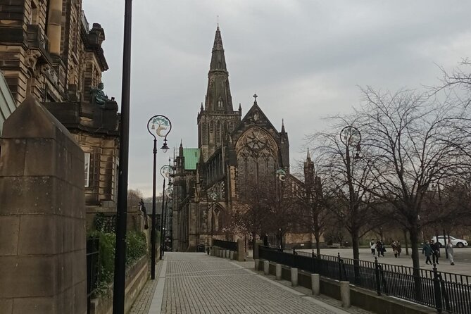 Glasgow Private Self-Guided Tour - Getting Started: Meet at Glasgow Cathedral, Then Let GPS Do the Work