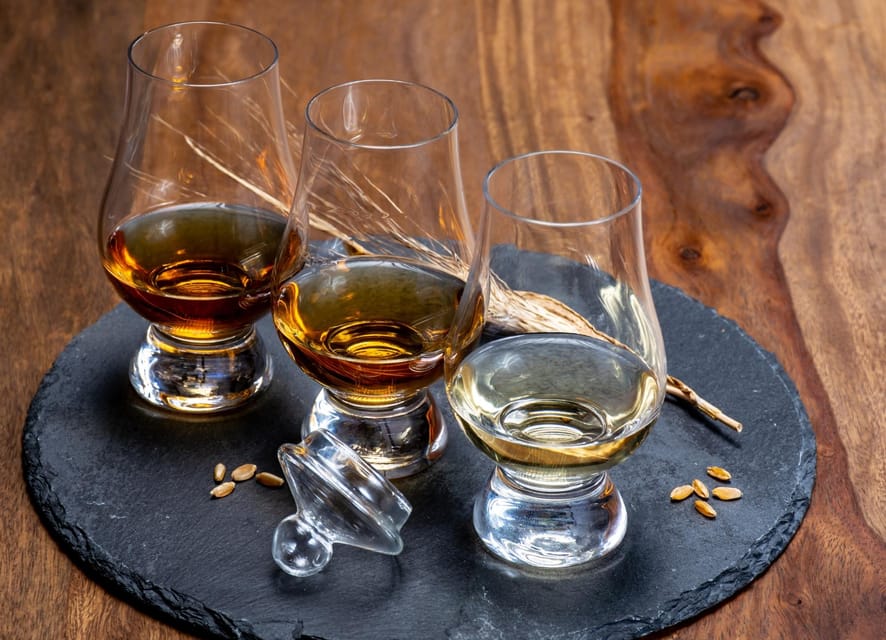Glasgow: Stirling Castle, Loch Lomond Walk, and Whisky Tour - Getting to Stirling Castle: fast, simple, and timed for a guided visit