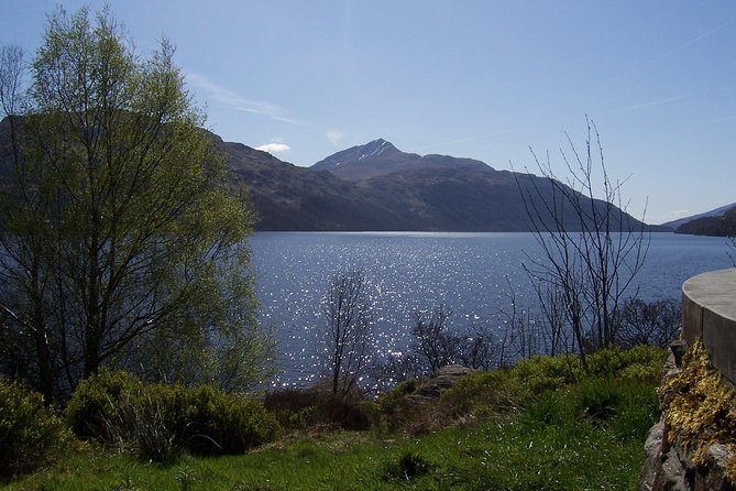 Inverary Castle & Loch Lomond Tour - Guides Make It: How Stories Turn Transit Into Part of the Day