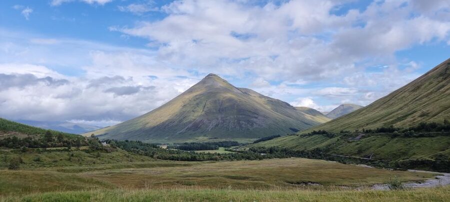 Loch Lomond and The Highlands Day Tour - Pickup in Edinburgh or Glasgow: fewer moving parts