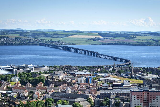 St Andrews and the Kingdom of Fife from Glasgow - Mercedes mini-coach + a guide who runs the show