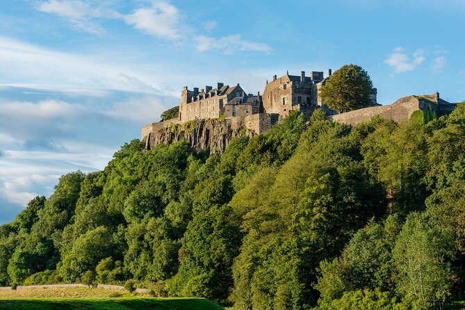 Stirling Castle, Loch Lomond and Cruise Day Tour from Glasgow - Loch Lomond Shores: make the most of your short photo window