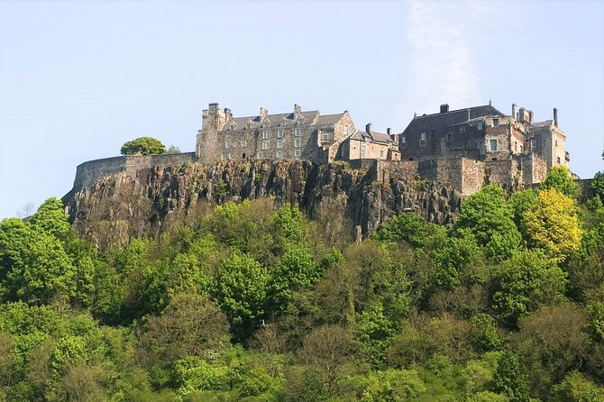 Stirling Castle, Loch Lomond Walk & Whisky Distillery Tour from Glasgow - Loch Lomond and the Trossachs: the Highland Boundary Fault walk and why the scenery is so different