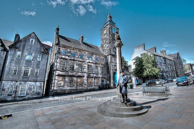Stirling Old Town Private Walking Tour - Meeting on St John Street and getting your bearings